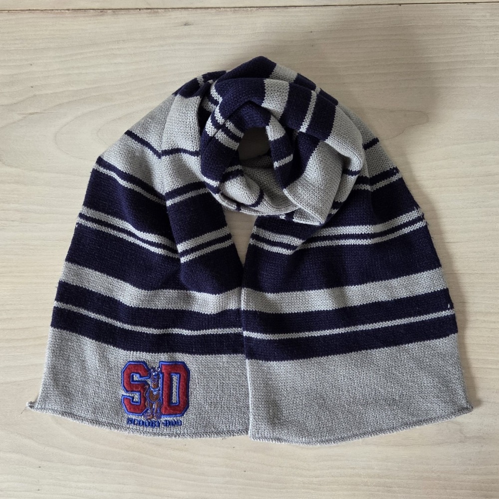 Vintage 2002 Scooby Doo Striped Winter Knit Scarf Cartoon Network Hanna Barbera